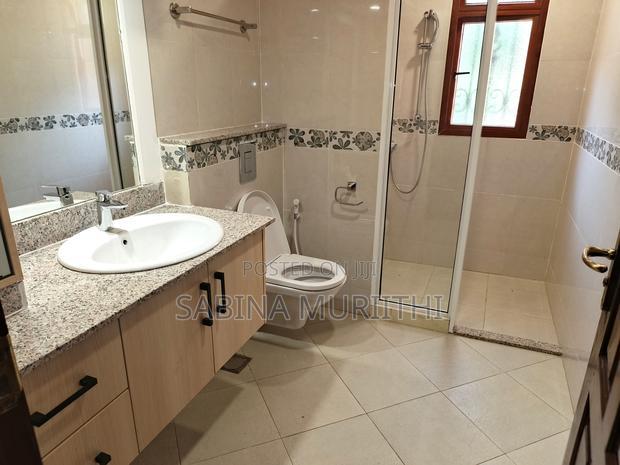 5bdrm House in Spring Valley for sale