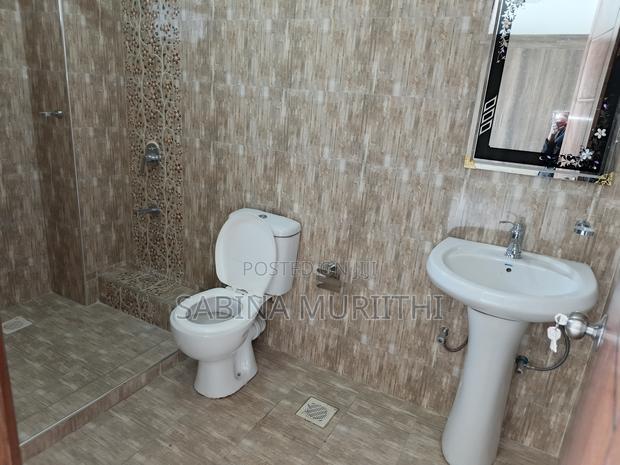 4bdrm Apartment in Parklands/Highridge for sale