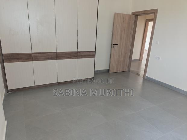 3bdrm Apartment in 6Th Avenue, Parklands/Highridge for sale