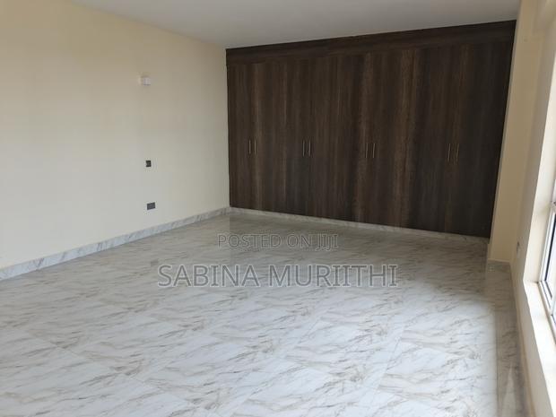 4bdrm Apartment in Parklands/Highridge for sale