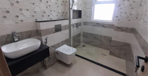 3bdrm Apartment in 6Th Avenue, Parklands/Highridge for sale