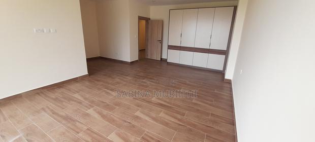 4bdrm Apartment in 6Th Avenue, Parklands/Highridge for sale