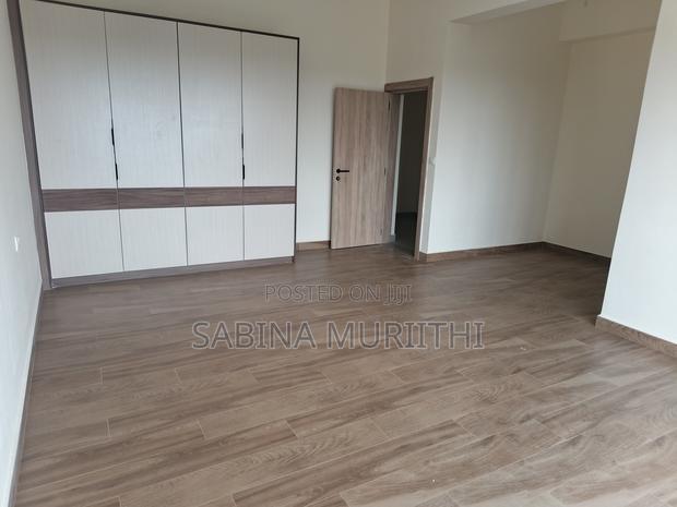 3bdrm Apartment in 6Th Avenue, Parklands/Highridge for sale