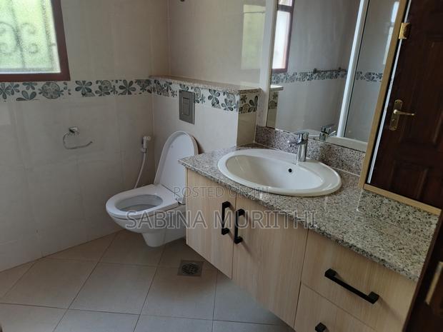 5bdrm House in Spring Valley for sale