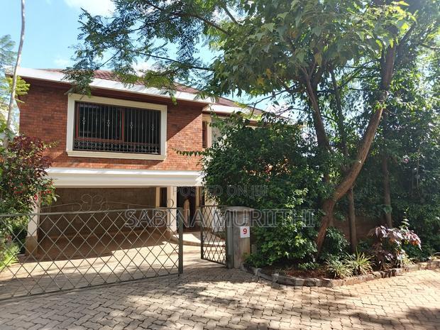 5bdrm House in Spring Valley for sale