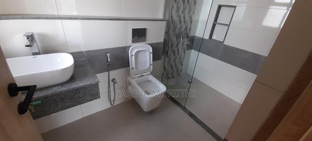 4bdrm Apartment in 6Th Avenue, Parklands/Highridge for sale