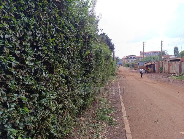 Prime Commercial Plot for Sale in Thogoto Shopping Centre