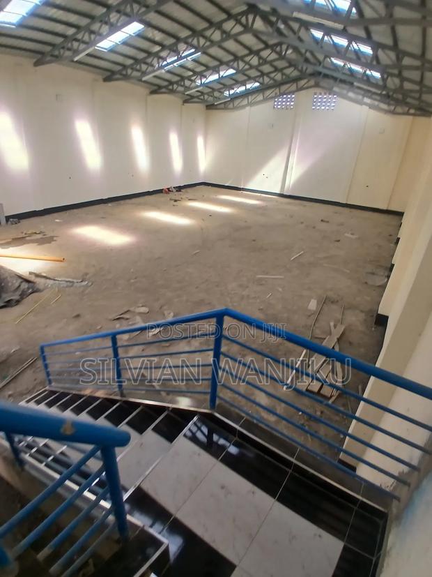 Newly Built 4000sqft Godown to Let Along Eastern Bypass