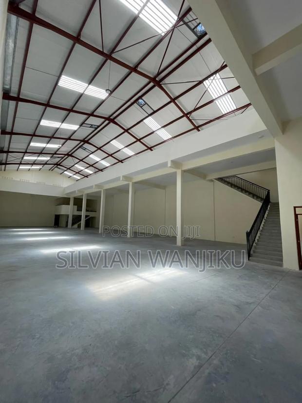 11976sqft Godown to Let in Babandogo