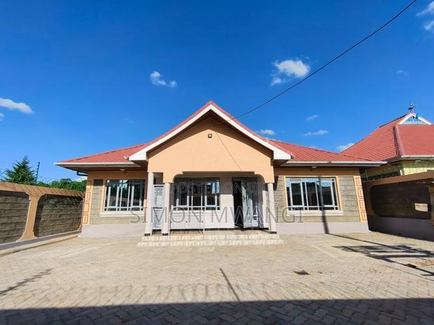 3bdrm Bungalow in Ruiru Mugutha Off for sale