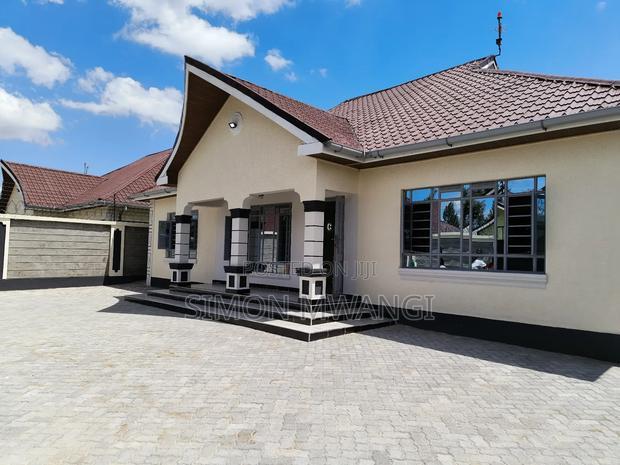 3bdrm Bungalow in Ruiru Mugutha Estate for sale