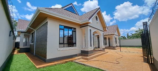 3bdrm Bungalow in Ruiru Mugutha Along for sale