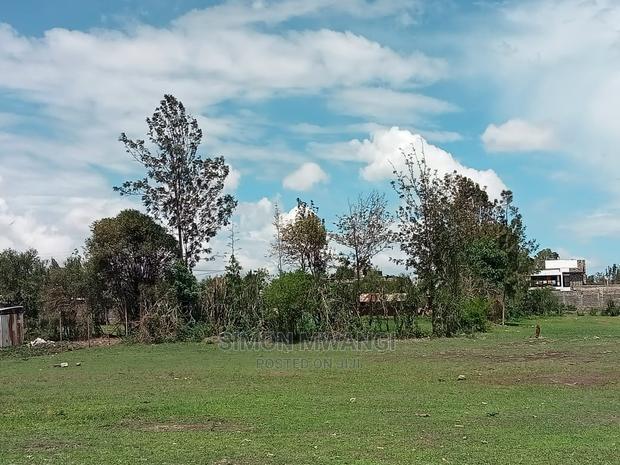 Plot on Sale 40*80 in Kamakis at 2.5m Negotiable