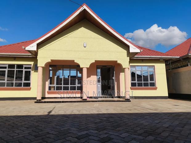3bdrm Bungalow in Ruiru Mugutha Off for sale