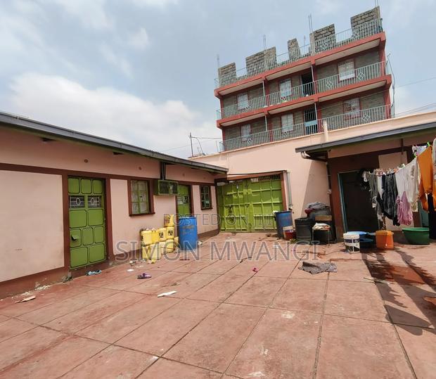 5bdrm Block of Flats in Githurai 45 , Off for sale