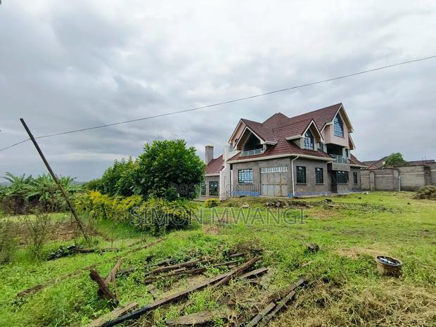 6bdrm House in Kiambu Cianda Along for sale