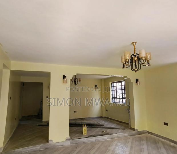 4bdrm Maisonette in Kenyatta Road Off for sale