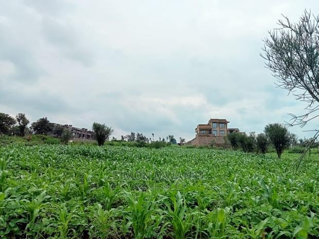 40*80 Plot on Sale at Kiambu Kiora Neg
