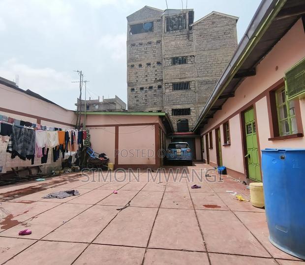 5bdrm Block of Flats in Githurai 45 , Off for sale