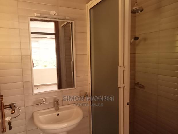 6bdrm Maisonette in Kenyatta Road, Ruiru for sale