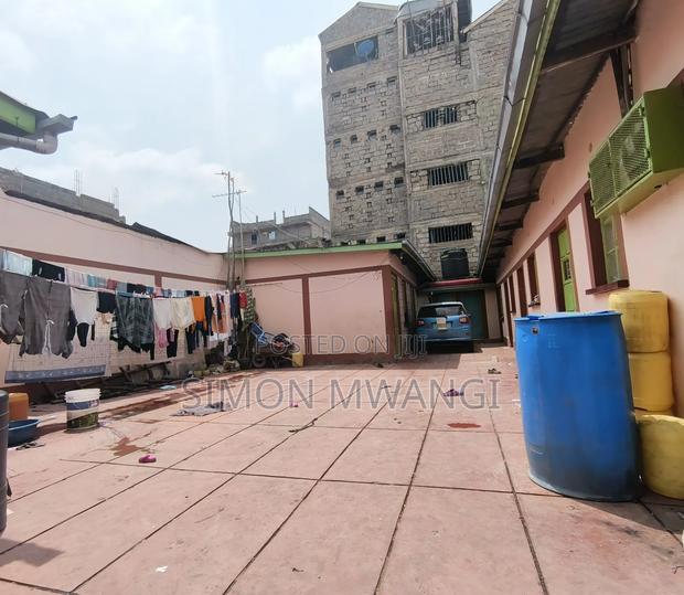 5bdrm Block of Flats in Githurai 45 , Off for sale