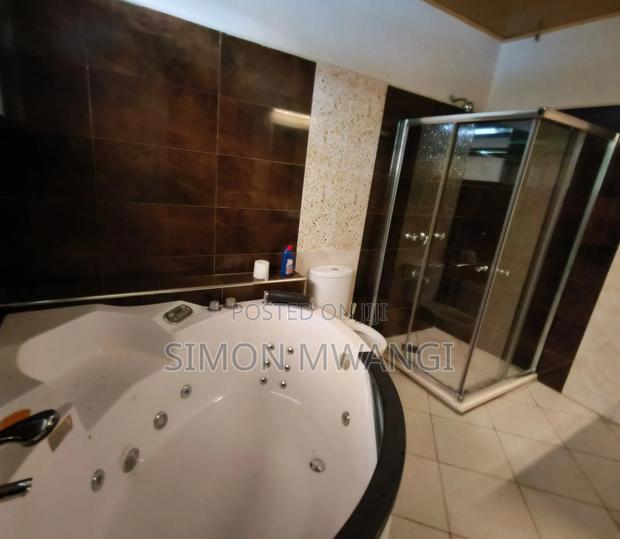 8bdrm Maisonette in Nairobi Spring for sale
