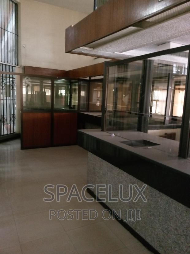 Banking Space 4500sqft