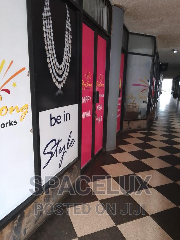 Indoor Restaurants 2400sqft