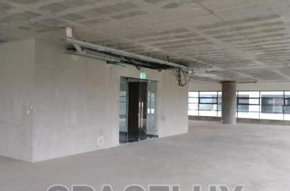 Riverside Office Space 5800 SQFT