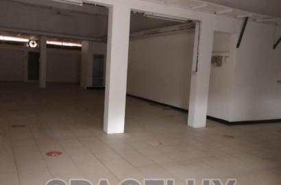 5800sqft Space