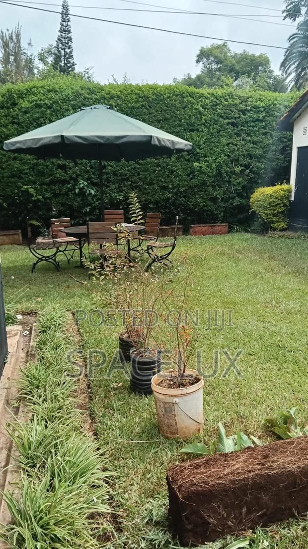 5bdrm Bungalow in Laington, Lavington for rent