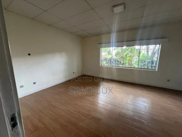 Half Acre Quiet Area House