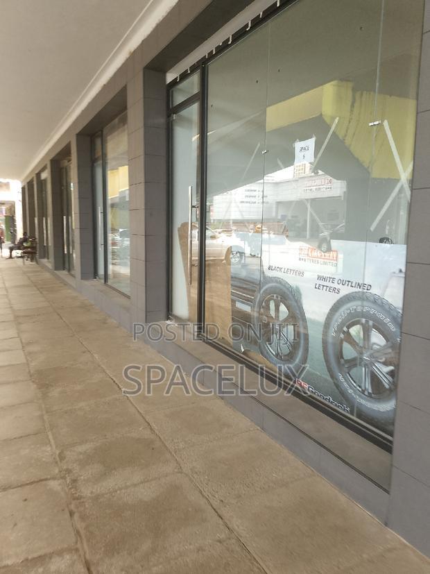 CBD Stalls Big and Small Shops Uptown Downtown