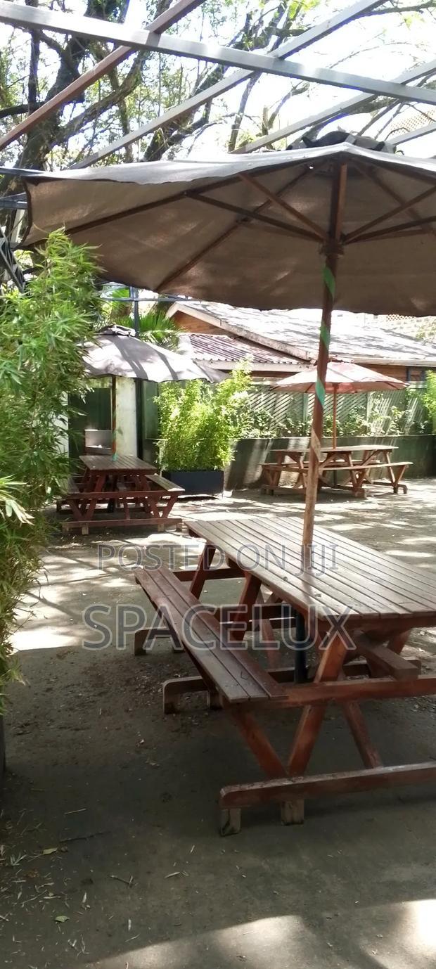 Restaurant Space and Lounge
