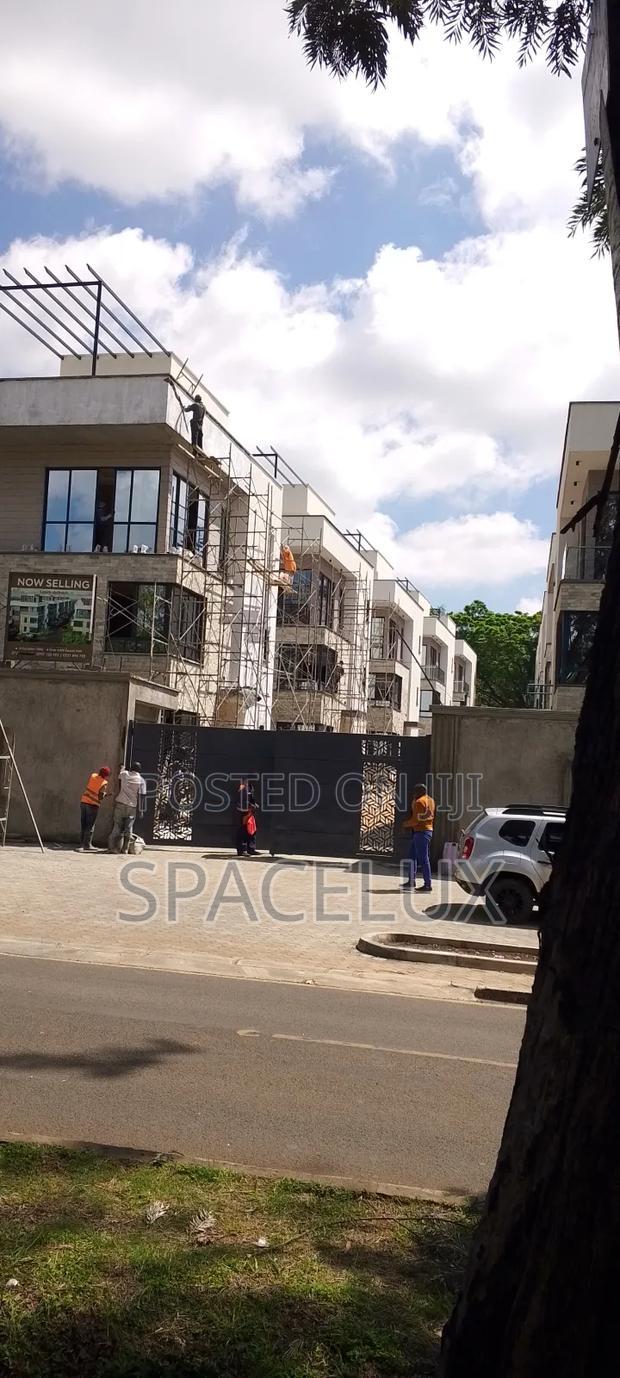 5bdrm House in Valley Arcade, Lavington for sale