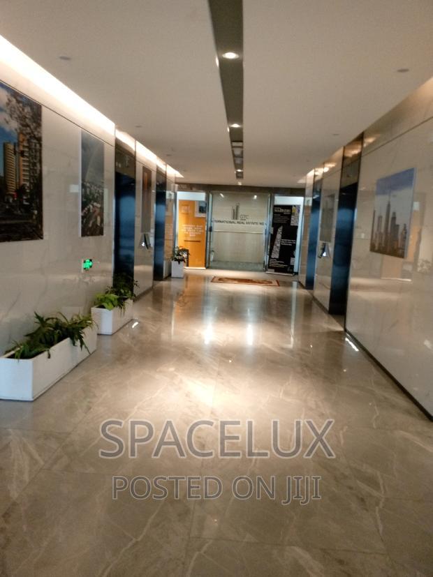 High End Mall Shops