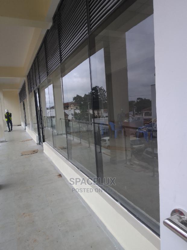 Smart Shops 990sqft