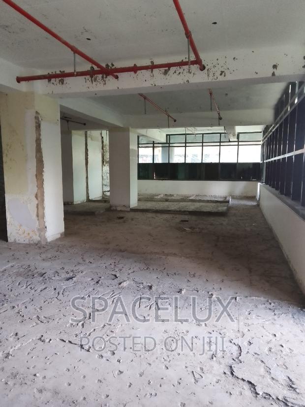 6000sqft Restaurants Lounge Space