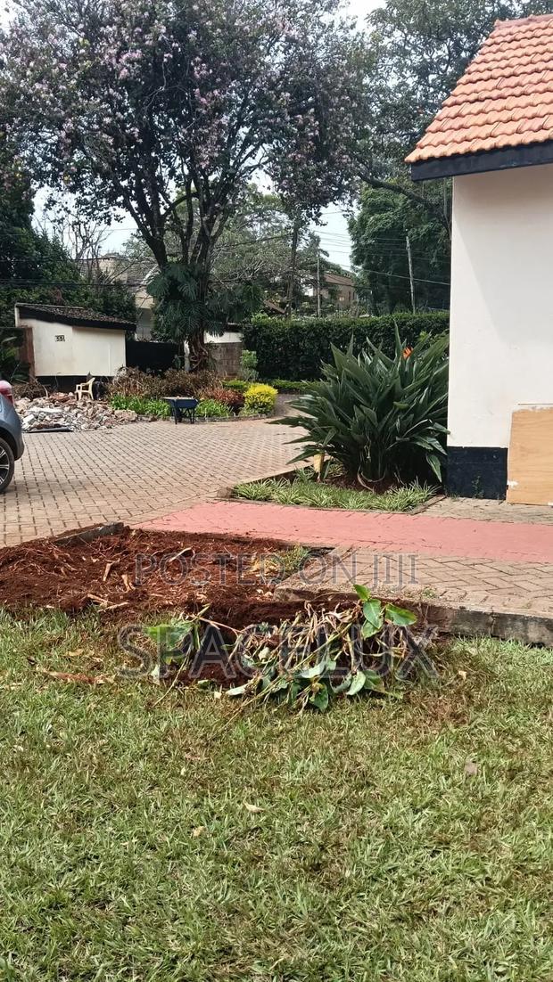 5bdrm Bungalow in Laington, Lavington for rent