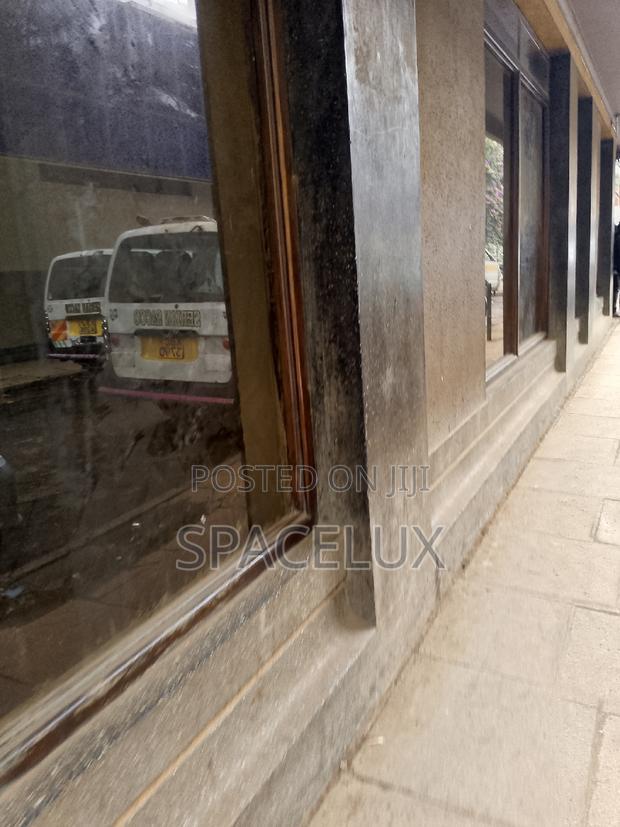 2000sqft for Your Business Venture