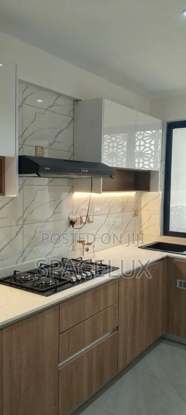 4bdrm Apartment in Parklands for sale