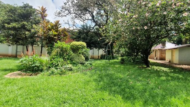 Prime 1 Acre for a Mall, Restaurant or School