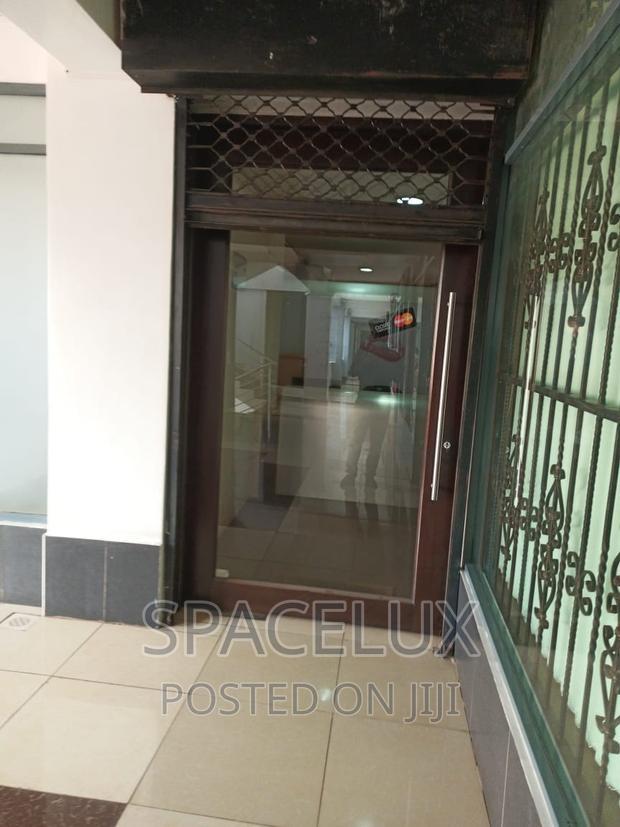 Fully Fitted Office 1700sqft Ready to Use