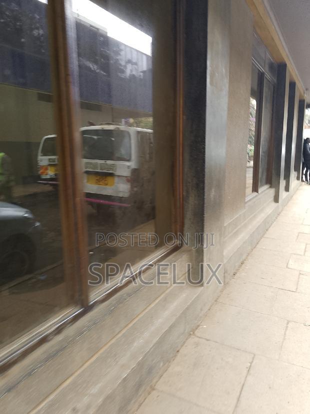 2000sqft for Your Business Venture
