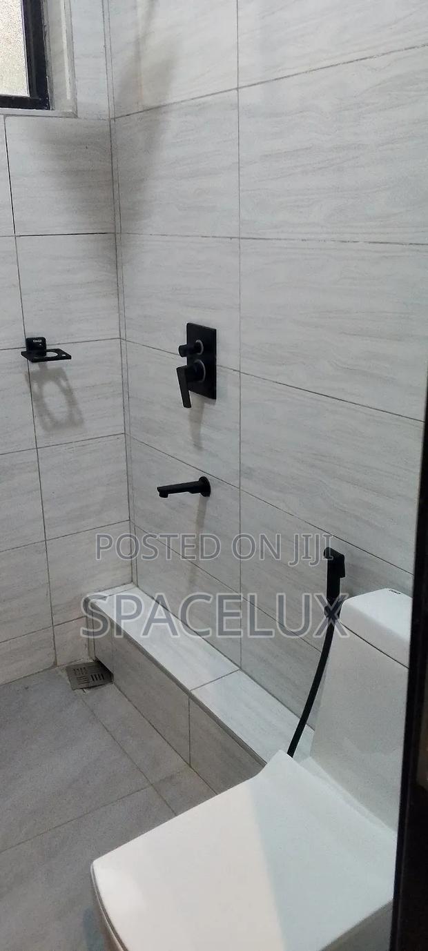 4bdrm Apartment in Parklands for sale