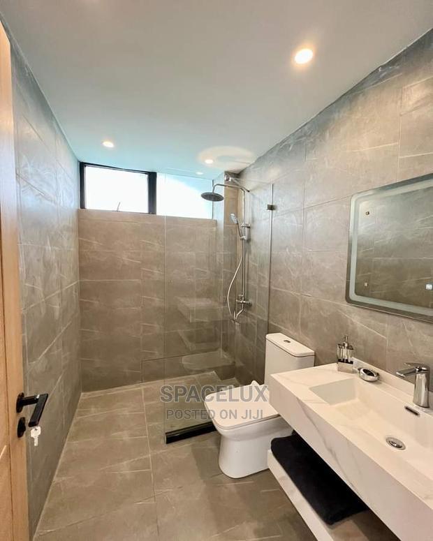 2bdrm Apartment in Lavington for sale