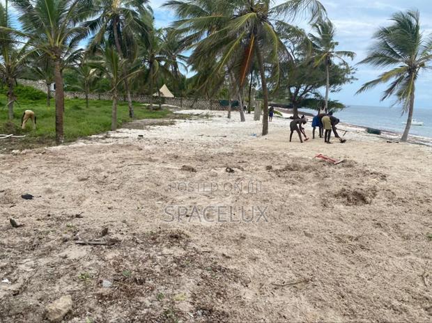 Stunning Beach Frontage 3.5 Acres Land