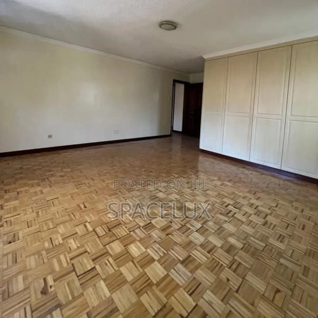 Sublet Office One Room Yaya Kilimani