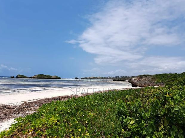 Stunning Beach Frontage 3.5 Acres Land