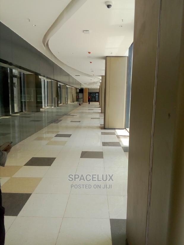 Modern Executive Mall Shops